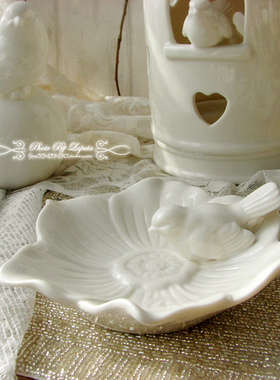 林间外单地中海风白瓷浮雕小鸟