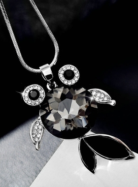 大眼金鱼大衣风衣气质秋冬2021新款幸运鱼项链女个性百搭毛衣链