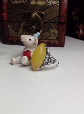 925银复古风格马眼形戒指托花朵