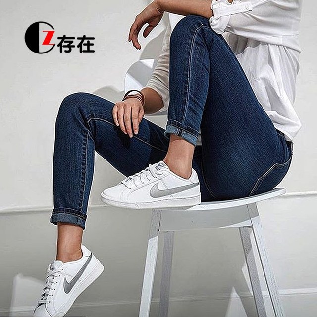 blazer and white shoes