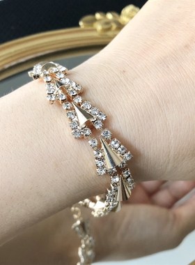 样板房衣帽间手链手环珍珠项链首饰摆件衣柜抽屉格梳妆台饰品装饰