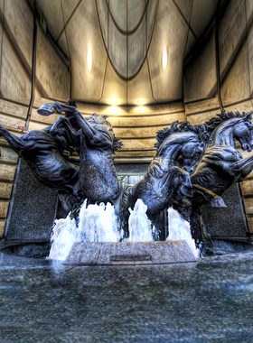 户外大型铸铜马雕塑玻璃钢酒店售楼部动物雕塑景观小区房地产摆件