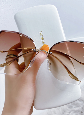 2023年新款无框切边太阳眼镜女韩版潮级感网红复古抗UV太阳眼镜