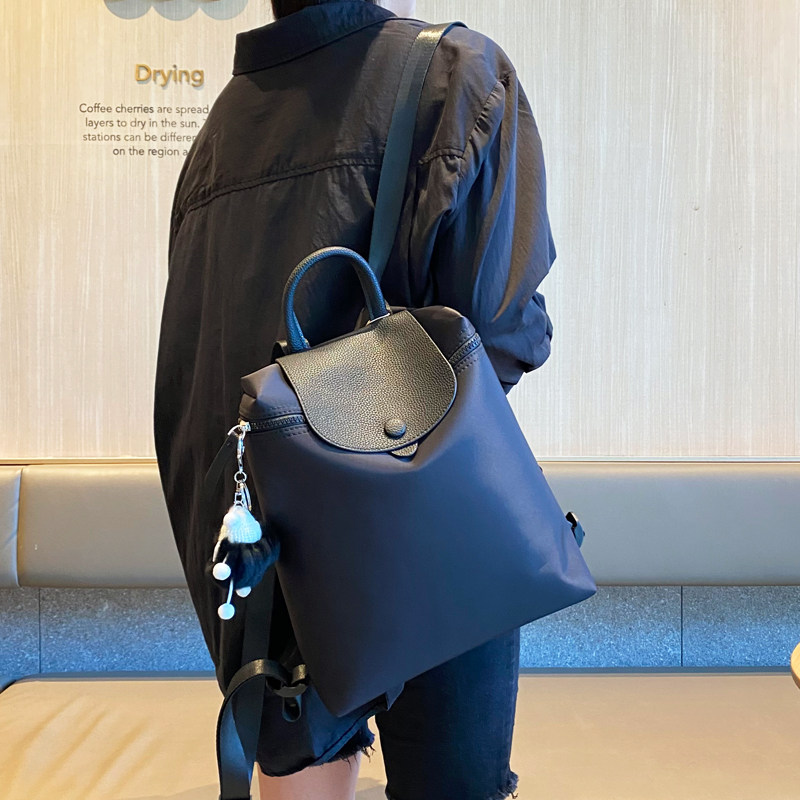 百搭通勤双肩包简约方形2023轻便防水牛津布包时尚网红超火背包女,淘宝优惠券,粉丝福利购,淘宝优惠卷