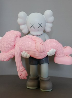 潮玩公仔公主抱玩偶Mandkaws芝麻街bff 轻奢客厅电视柜台桌面摆件