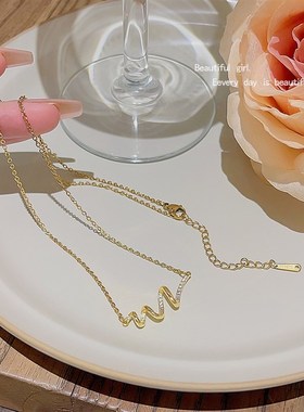 跨境热销不锈g钢项链饰品女时尚气质线条吊坠轻奢小众不掉色锁骨