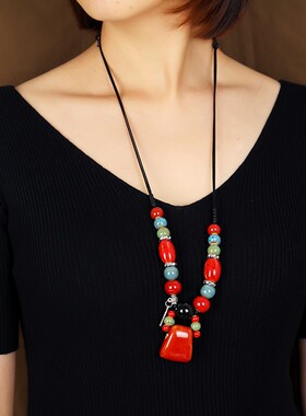 复古民族风陶瓷项链女简约锁骨链百搭红色吊坠长款毛X衣链挂件配