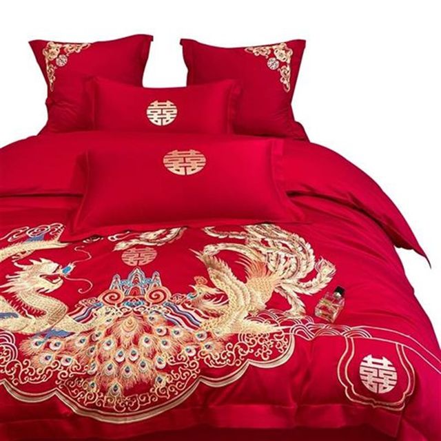 New Chinese wedding red four-piece set u dragon and phoenix embroidered quilt cover cotton bed linen wedding bedding
