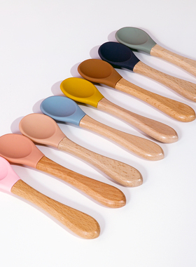现货Feeding Wooden Handle Silicone Spoon LFor Baby Utensils