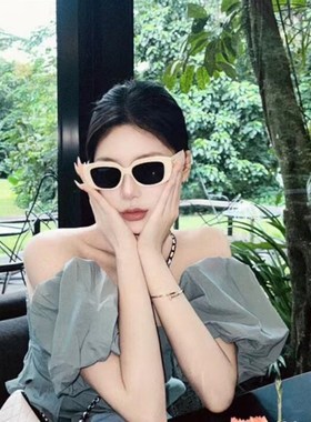 复古白色太阳眼镜女级感大脸显瘦2023新款大框长方形太阳眼镜度假