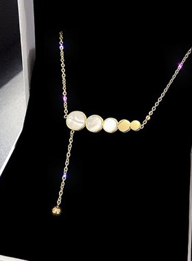 欧美时尚钛钢项链女圆牌白u贝气质百搭简约金色圆片网红个性潮饰