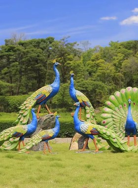 户外公园装饰品仿真木桩孔雀开屏雕塑动物落地玻璃钢创意大号摆件