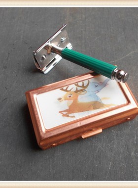 老理发美发烫染工具m民俗收藏发艺店橱窗展示设计装饰影视摄影道