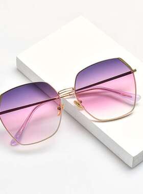 热销New sunglasses women's high-end ins wind glasses women's