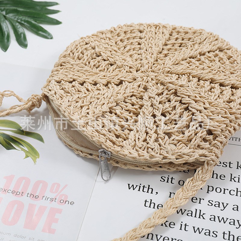 推荐Simple circular tassel female worn straw bag manual one-图2