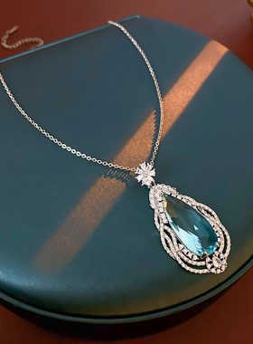 法式气质花朵水滴水晶项链个性时尚设计感锁骨链轻奢高级感项饰女