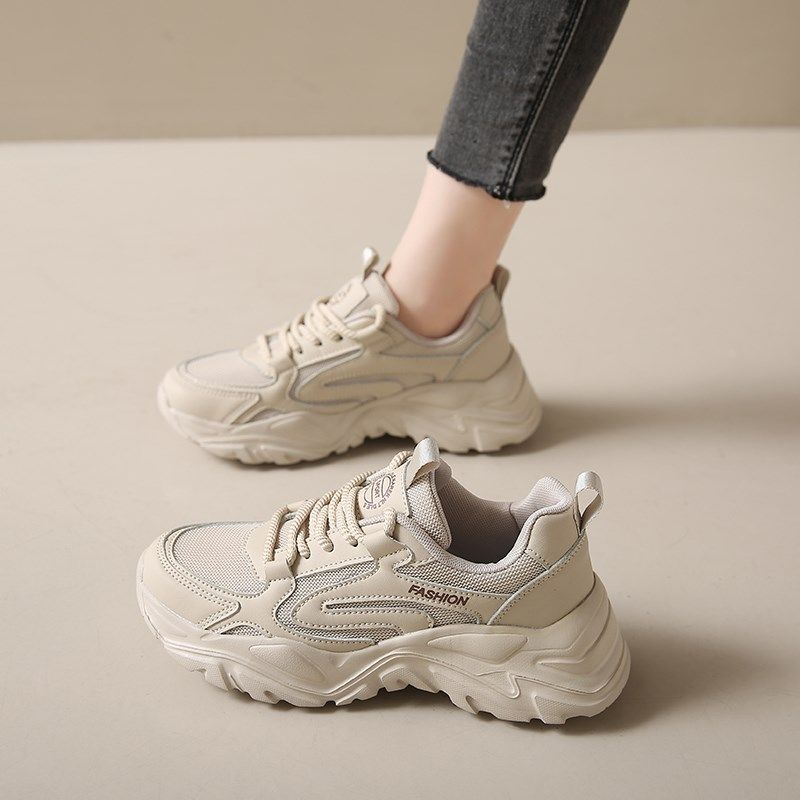 超轻软底运动跑步鞋女2024新款厚底小白鞋脚宽胖大码41-43老爹鞋,淘宝优惠券,粉丝福利购,淘宝优惠卷
