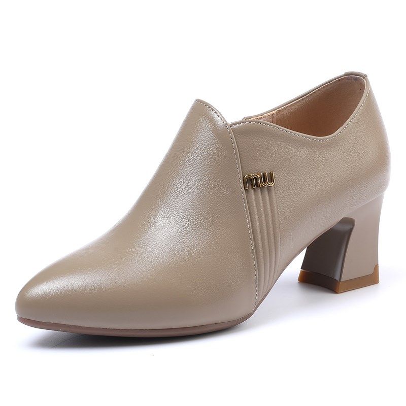 真皮粗跟单鞋2024春秋百搭尖头女鞋中跟软底皮鞋卡其色深口工作鞋,淘宝优惠券,粉丝福利购,淘宝优惠卷
