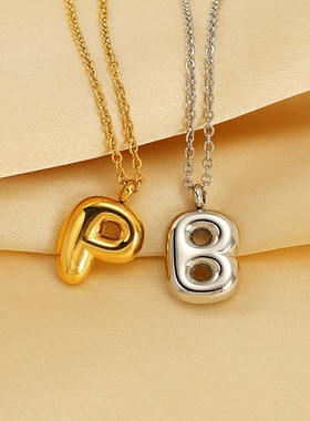 欧美跨境热销2h6个英文字母项链女钛钢气泡光面字母吊坠锁骨链