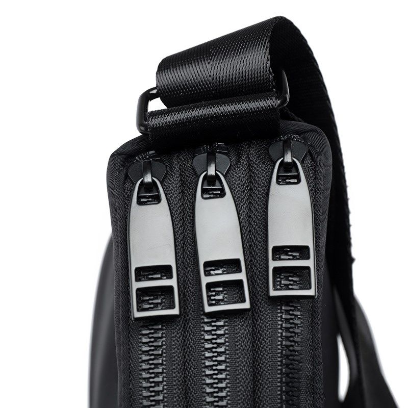 2024年新款男士包包单肩斜挎包时尚外出便携防水牛津布背包挂包,淘宝优惠券,粉丝福利购,淘宝优惠卷