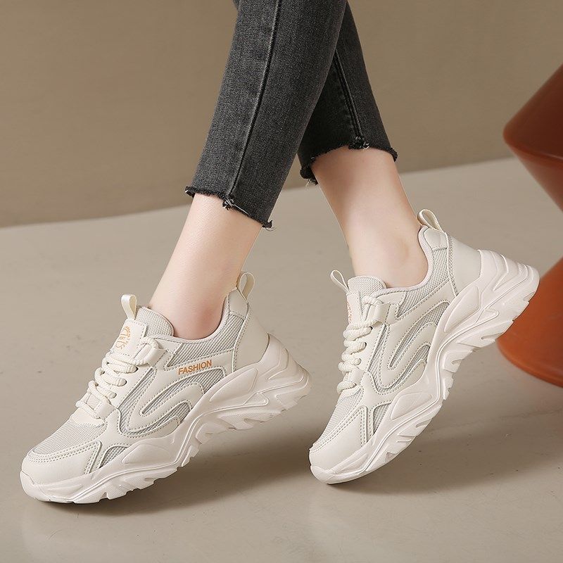 超轻软底运动跑步鞋女2024新款厚底小白鞋脚宽胖大码41-43老爹鞋,淘宝优惠券,粉丝福利购,淘宝优惠卷