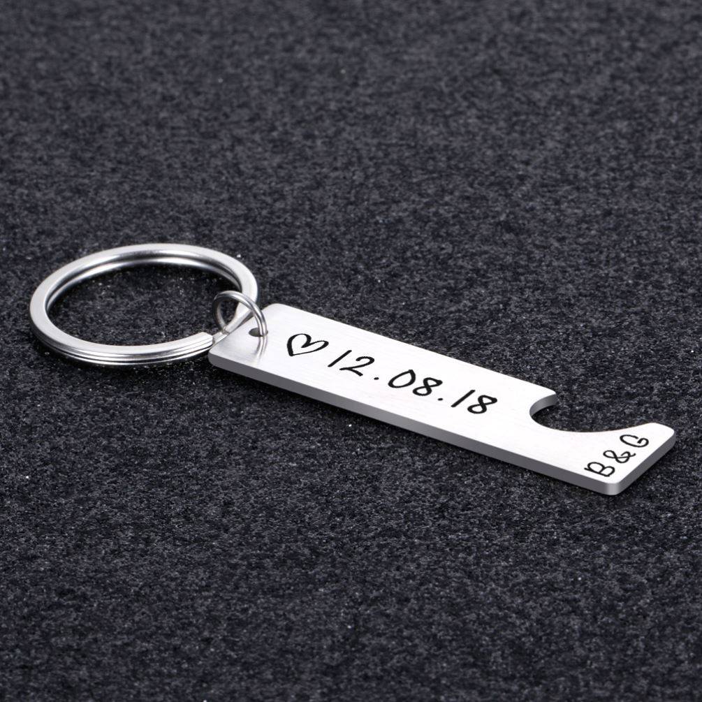 网红Customized Couples Keychain Boyfriend Girlfriend Keyring - 图2