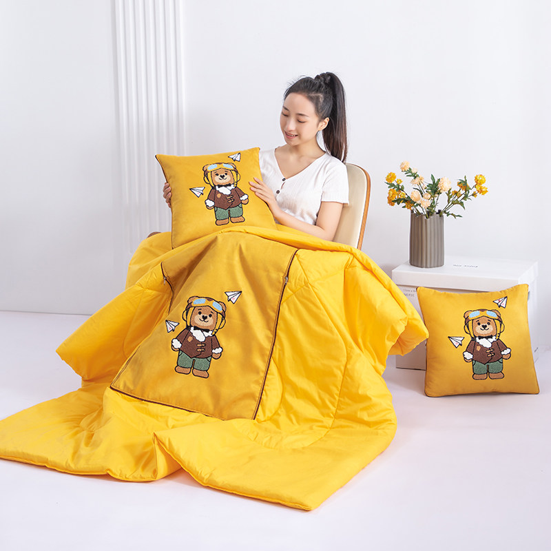 卡通抱枕被子两用办公室午休空调夏凉被车载沙发靠垫枕头被,淘宝优惠券,粉丝福利购,淘宝优惠卷