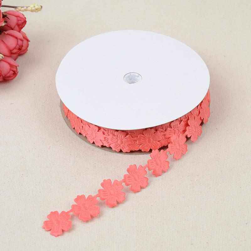 涤纶织带礼品盒包装彩带可爱小花瓣压花织带节日场景装饰织带现货,淘宝优惠券,粉丝福利购,淘宝优惠卷