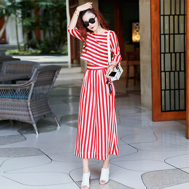 red striped palazzo pants