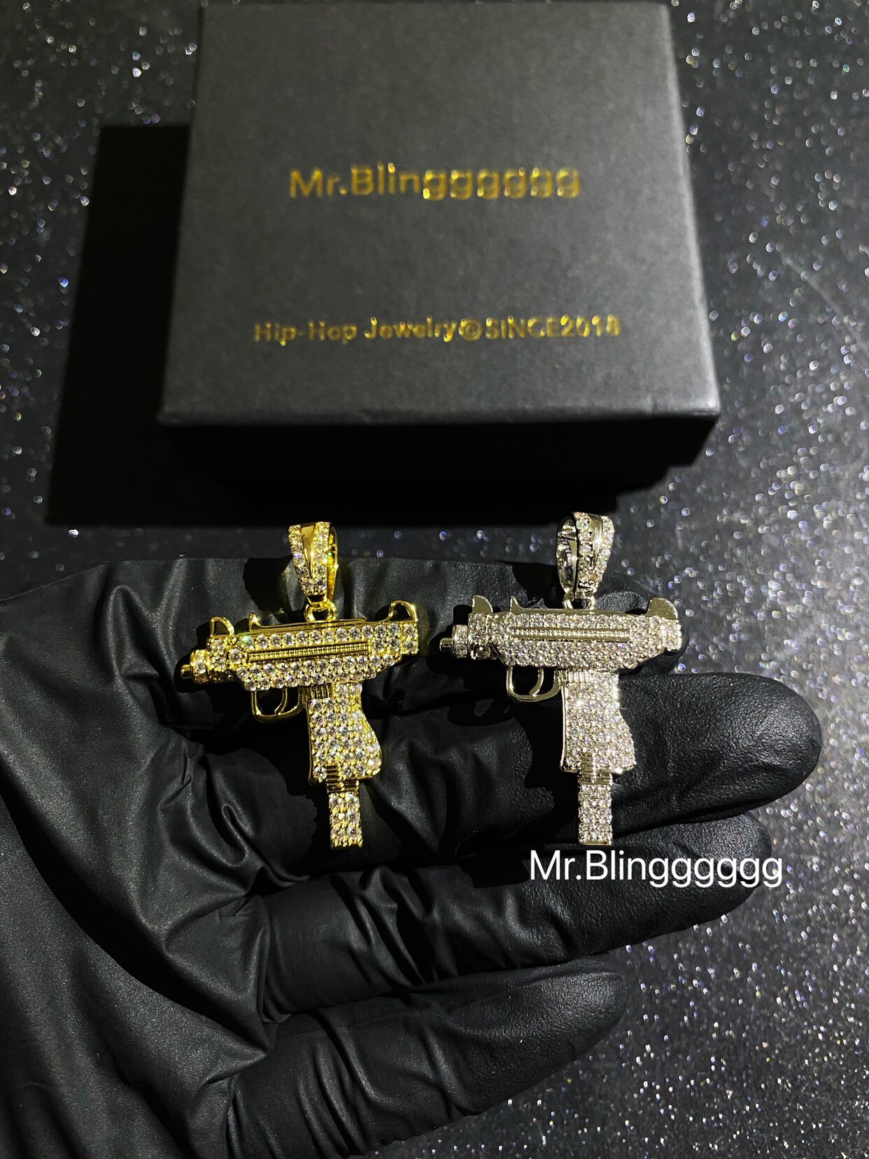 Mr.Blingggggg European and American hip-hop jewelry full of diamonds and exquisite uzi submachine gun super flash diamond rap pendant
