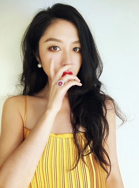 哥伦比亚红宝石戒指精工送妈妈