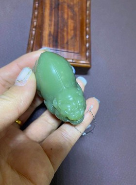 和田玉籽料吊坠男女款貔貅手把件