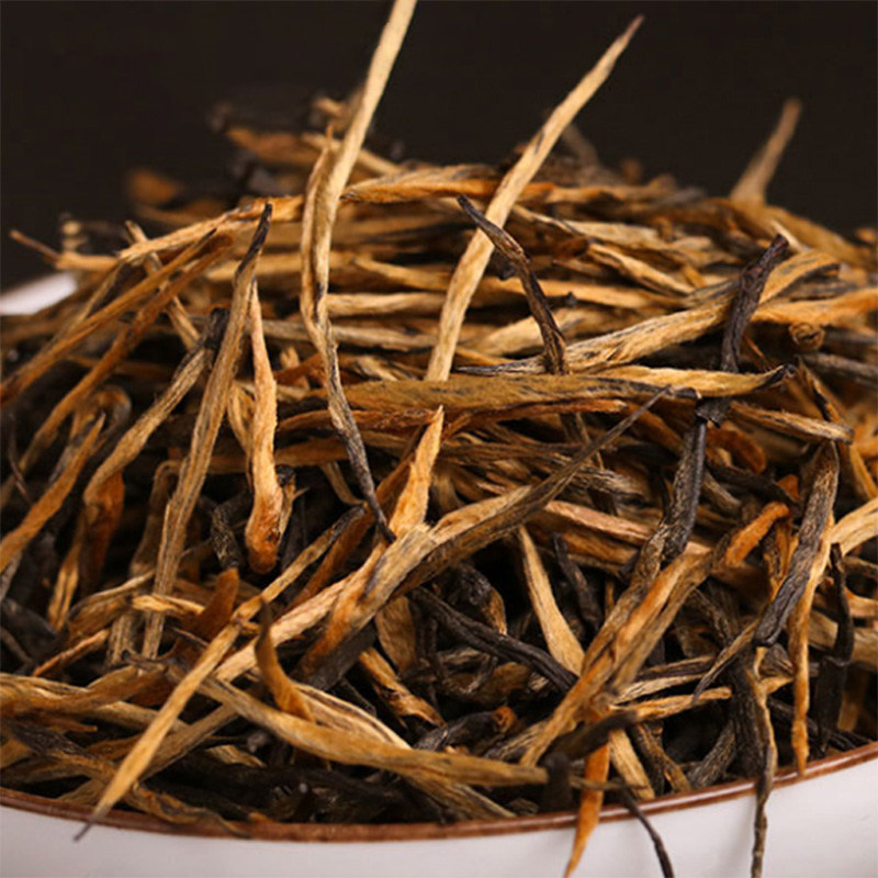 七彩云南红茶 特级滇红金针红茶蜜香茶叶月光金枝 便携袋装60g