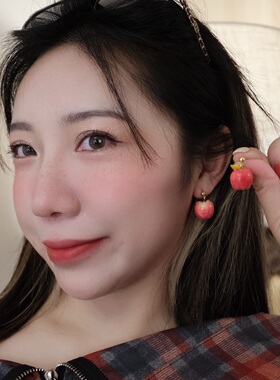 手绘感甜美脆甜百搭耳夹