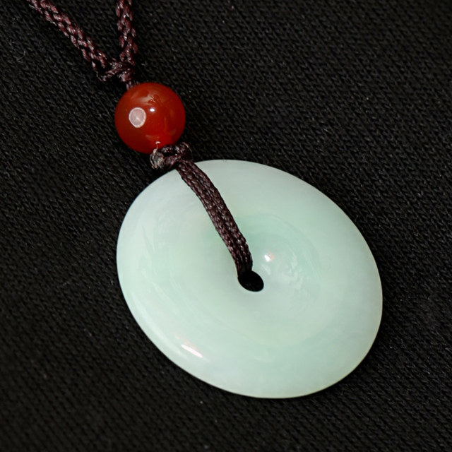 Colorful Yunnan style green flower ice type waxy type jadeite