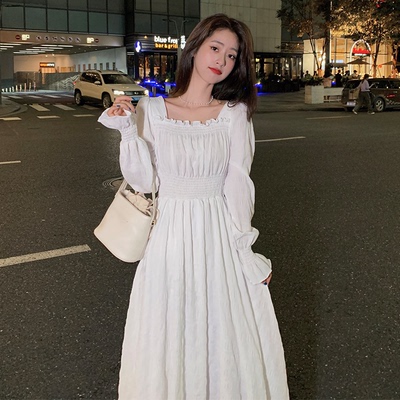 QY2025夏秋新款法式碎花吊带长裙子收腰显瘦中长款开叉连衣裙