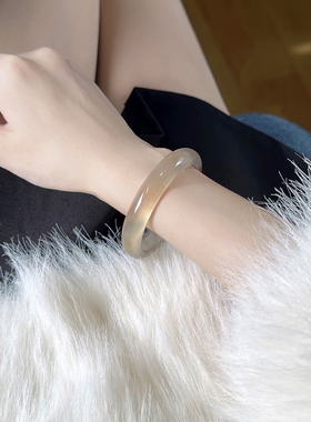 高端款玛瑙手镯女款香槟金冰种玉镯子荔枝冻冰透白月光手镯古风