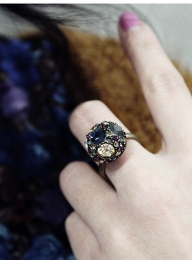 轻奢小众设计高级感法式开口复古夸张时尚食指彩色钻宝石戒指环女