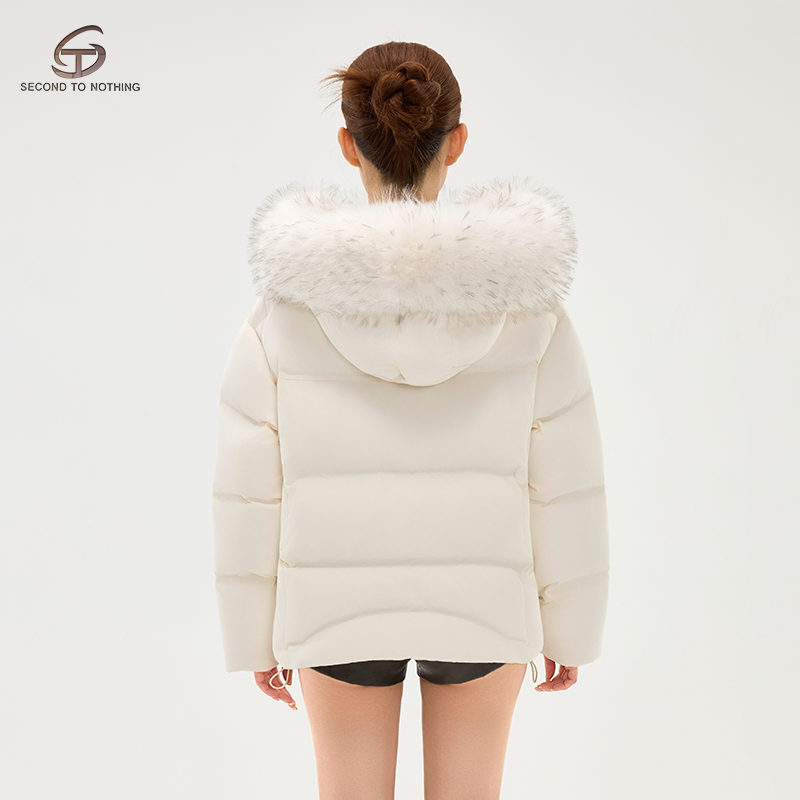 STN连帽三防短款羽绒服90白鸭绒轻盈保暖冬季带毛领外套面包服女,淘宝优惠券,粉丝福利购,淘宝优惠卷