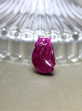 F623玫红碧玺Ruby红吊坠孔佛手瓜稀有宝石坠子提溜水晶饰品