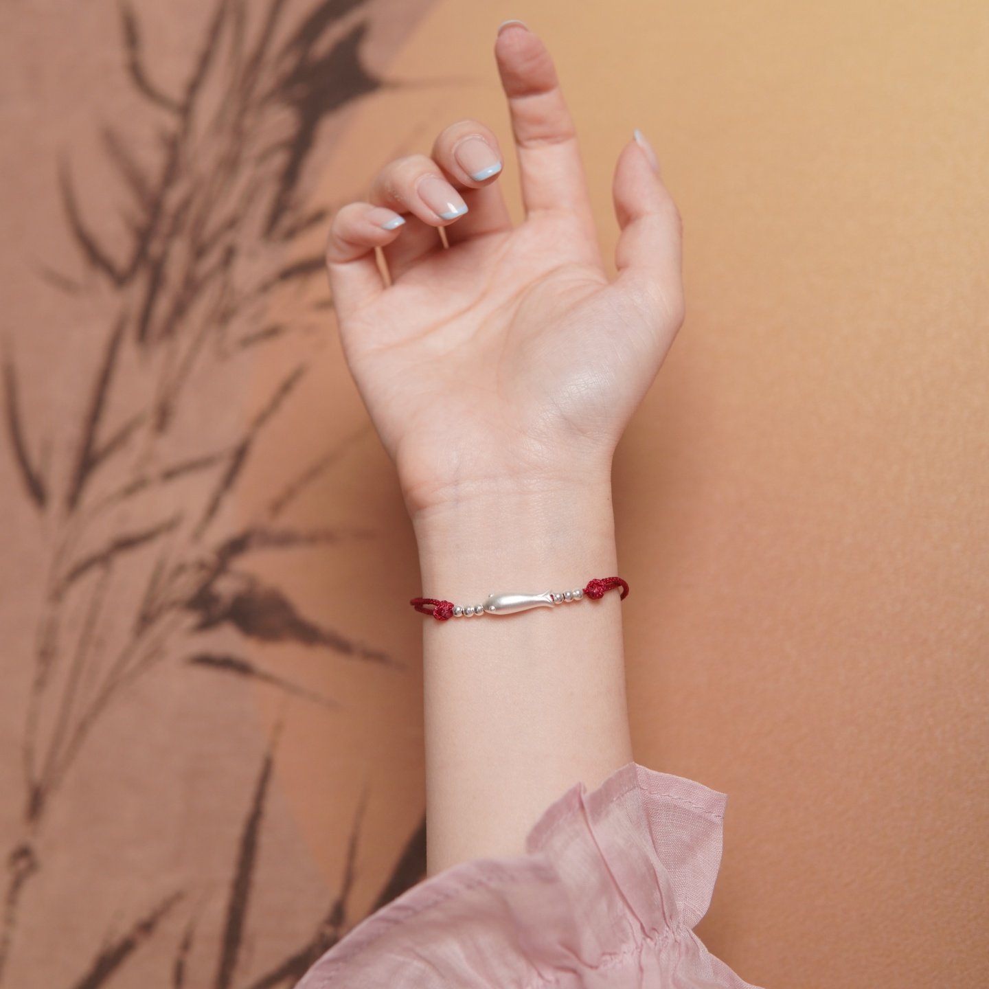 【福鱼】999足银小鱼锦鲤红绳手链本命年原创情侣礼物送女友好运,淘宝优惠券,粉丝福利购,淘宝优惠卷