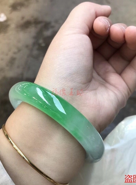 缅甸玉翡翠手镯飘花珠宝玉器