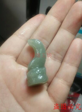 福缘玉坊新疆和田玉青玉玉牛吊坠