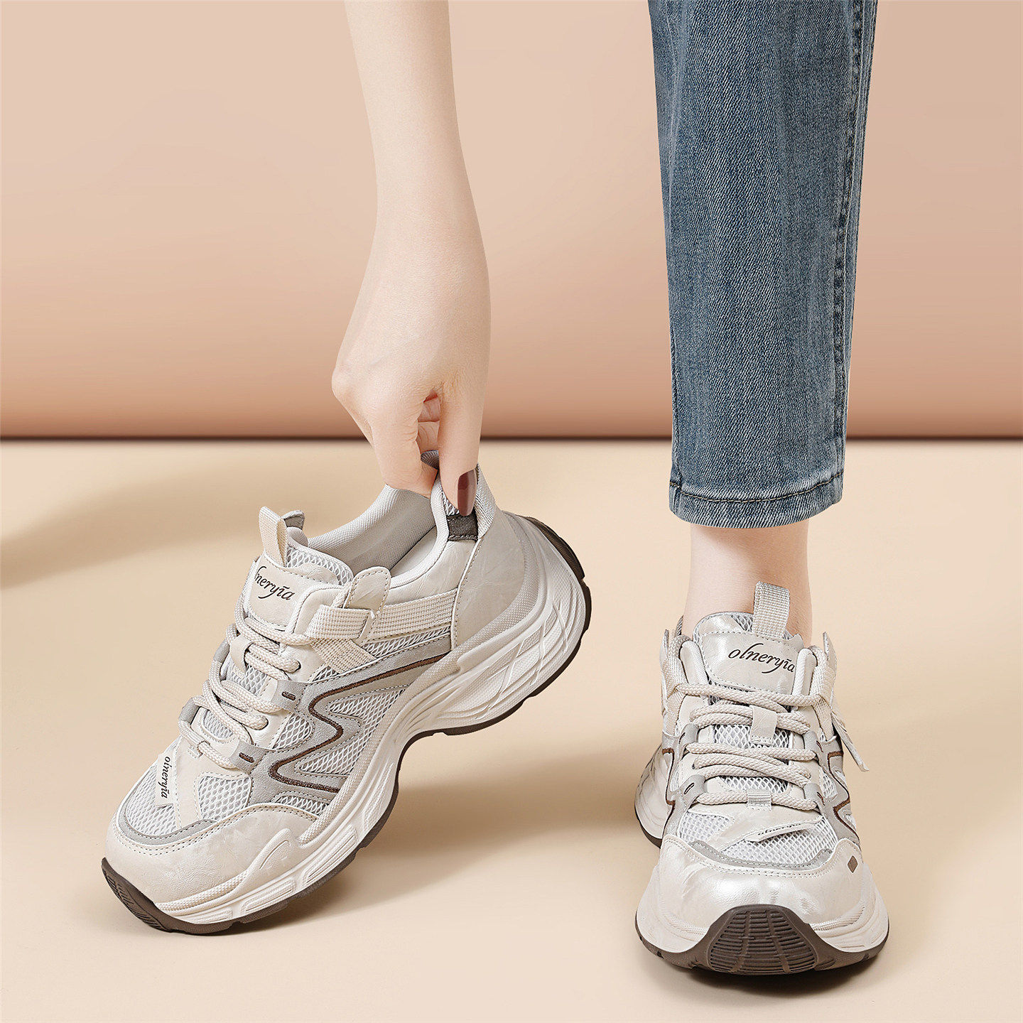 真皮老爹鞋女款2025新款爆款春秋透气百搭轻便厚底增高休闲运动鞋,淘宝优惠券,粉丝福利购,淘宝优惠卷