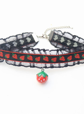 choker黑色蕾丝草莓铃铛日系吊坠