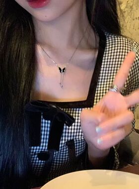 甜酷黑蝴蝶结项链女ins潮小众高级设计感小香蝴蝶锁骨链颈链女