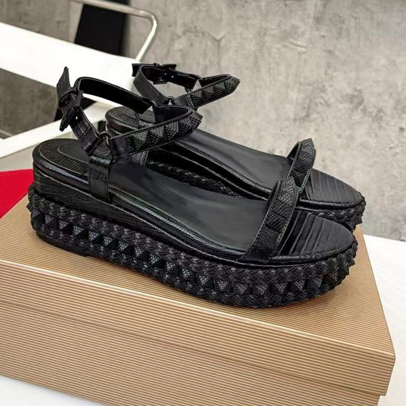 2026夏季欧货凉鞋铆钉复古女鞋女中跟松糕厚底沙滩鞋大码真皮凉鞋,淘宝优惠券,粉丝福利购,淘宝优惠卷