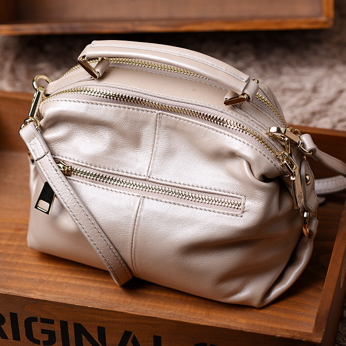 欧美春夏新款简约百搭波士顿枕头包 初薇原创 名品淘淘的小屋十年品质店女士包袋