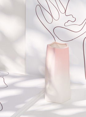 白色渐变粉色陶瓷干花花瓶水养家居装饰北欧现代简约客厅插花摆件