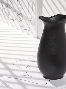 创意陶瓷花瓶简约北欧水养客厅家居摆件插花日式现代黑色干花花器